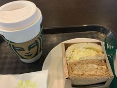 周五份早餐-星巴克(万都店)