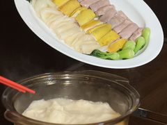 -秀儿四九城·新京菜(亚运村鸟巢店)