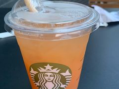 冰摇桃桃乌龙茶OTP-星巴克(成都龙湖三千集店)