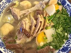 鸭腿粉丝汤-小潘记鸭血粉丝汤