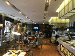 -大雁塔假日酒店·绿茵阁西餐厅