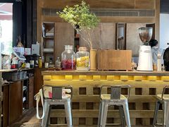 -Metal hands·铁手咖啡