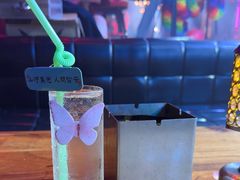 -喜鹊音乐酒馆(西街店)