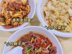 -笨罗卜浏阳菜馆(太平街店)