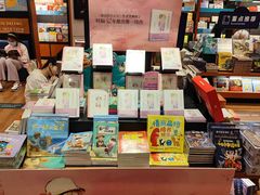 -西西弗书店&矢量咖啡(凯德晶萃广场店)