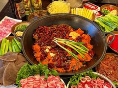-渝井巷重庆老火锅(沈阳吉祥店)