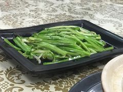 -新峰肉骨茶