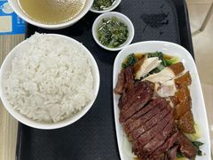 -茶理宜世(岭南站NOVA店)