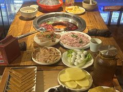 -城墙拐拐火锅(三峡广场黑金冠店)