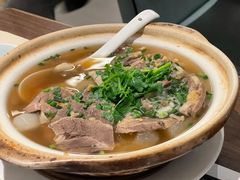 萝卜清汤牛腩-港丽餐厅(杭大店)