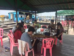 -海上驿站渔家菜馆