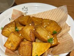 学校门口小土豆-口口一(江汉路店)