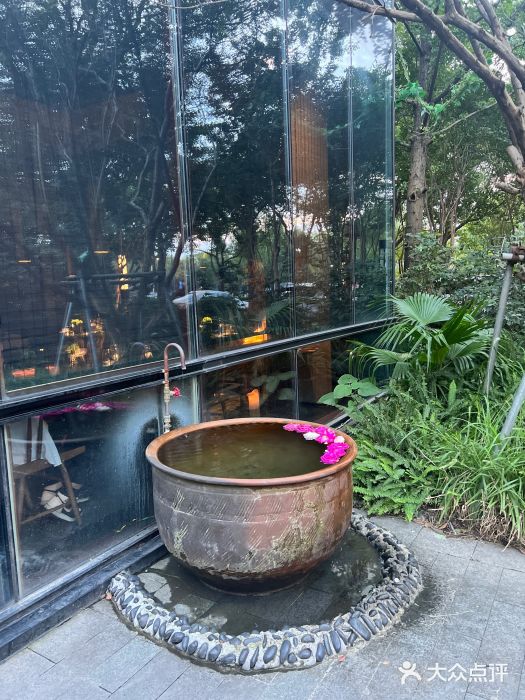 九月里.自由花园餐厅图片