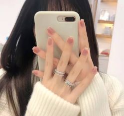 -苏彩·皮肤管理美甲美睫