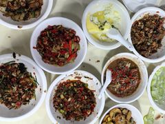 -笨罗卜浏阳菜馆(太平街店)