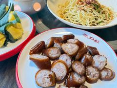 -老鼎万春卤菜(五代传承创始老店)