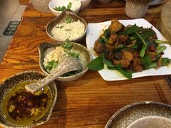 -滇香肴·云南菜蒸汽石锅鱼(云南北路店)