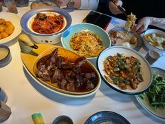 -八府香鸭·啫啫煲(华山路店)