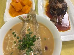 -何记面馆(龙泉山店)