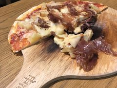 -文汇新民联合报业集团(上海报业大厦店)