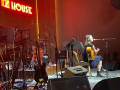 -TZ House音乐现场(来福士中心店)