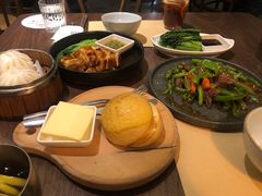 -来龙里 精致 东南亚餐室(万象城店)