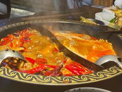特色鸳鸯锅-锅说大脸毛肚重庆老火锅(佐阾店)