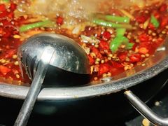 -小饕荟雅安贡椒鱼鲜馆(广福桥店)