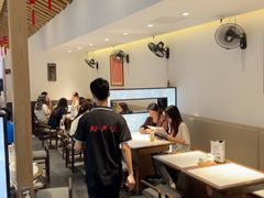 -裕兴记•蟹黄面馆(人民广场店)