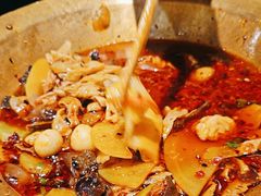 -毛肚向右·川渝毛肚王(经开永旺店)
