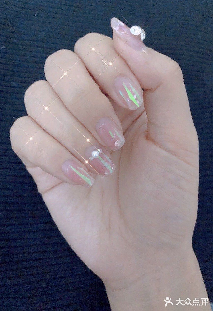 美甲/冰公主系列*半透明乳白玻璃纸和亮片的完美融合