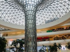 -LuOne凯德晶萃广场(徐家汇路店)