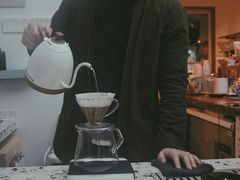 -Line 咖啡(石厦花园店)