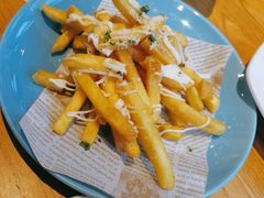 -菲滋BOX(定海凯虹店)