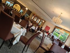 -因特拉肯贝乌里瓦奇大酒店