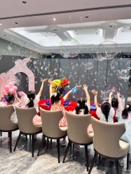 -小鲤鱼生日气球派对会场策划布置