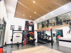 -思迈威健身(积玉桥万达店)