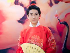 -九月鹰飞汉服摄影工作室