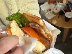 -必胜客(余姚五彩城店PH店)