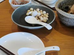 -莲餐厅·湖北菜·潜江小龙虾店(愚园路店)