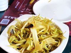 -苏小牛·牛肉串(国贸店)