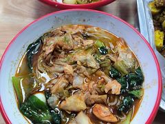 -二钢串叔麻辣烫(华龙大厦店)