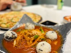 火辣无骨鸡爪-HONGA HONGA雄家(曹路店)