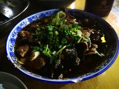 -杨三娘跷脚牛肉(羊子山西路店)