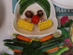 -水桶王国主题餐厅·聚会·生日派对·亲子活动·家庭套餐(亚龙湾希尔顿店)