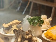 -旧街市鲜货老火锅(大光路店)