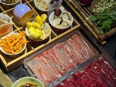 -菌自由丨野生菌火锅特色庭院餐厅(丽江古城店)
