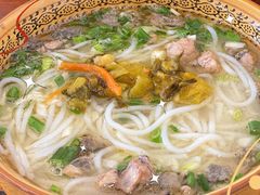 -正宗李家土鸡米线店