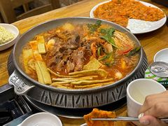 -喇喇排骨火锅·传统韩式脊骨汤(望京西园总店)