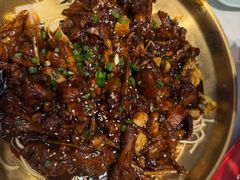 -何师傅美蛙鱼头(汉街店)